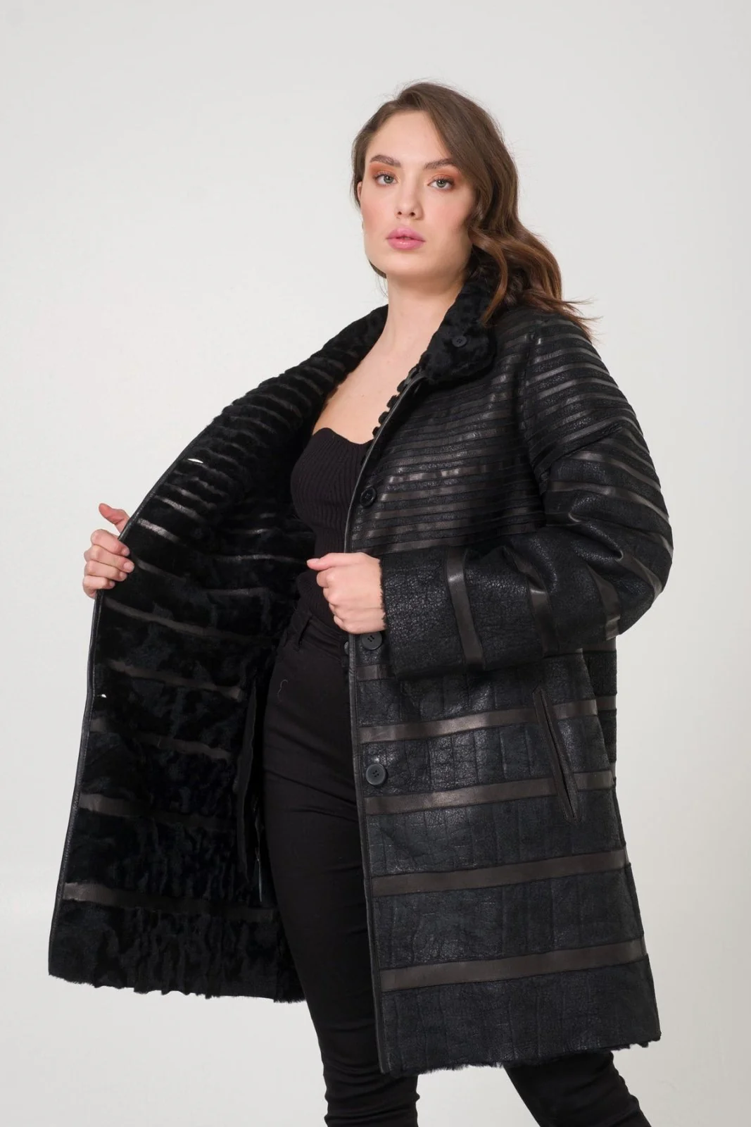 Black Shearling Coat - Image 5