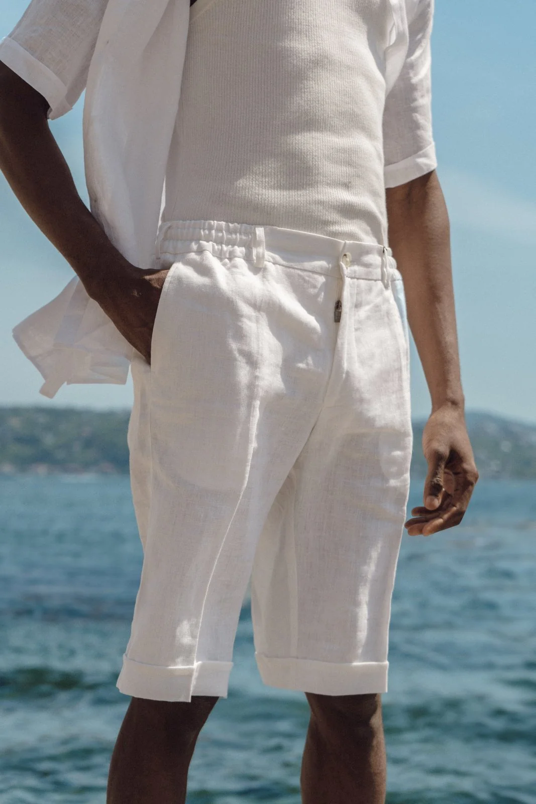 Capri Ivory Linen Shorts - Image 3