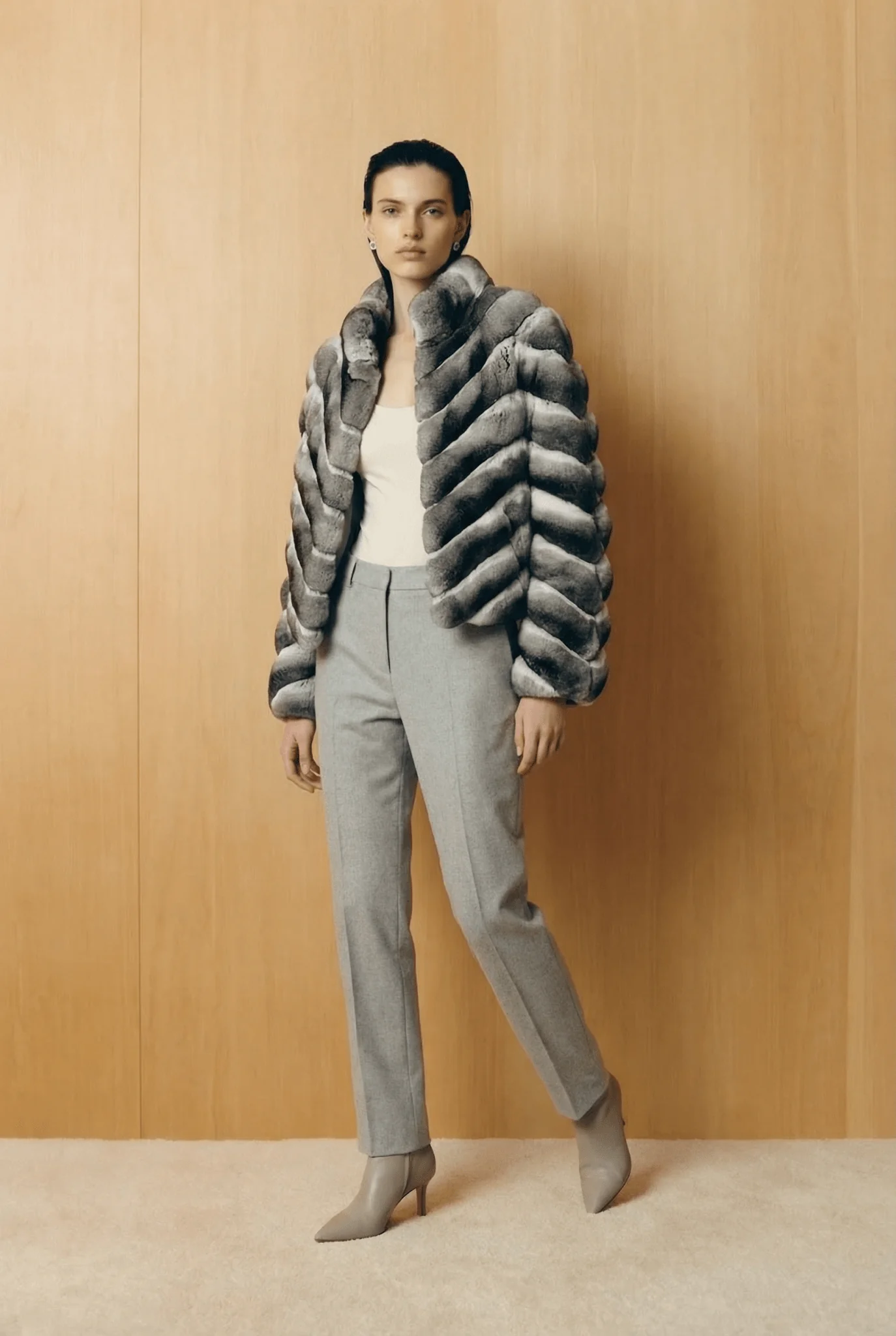 Natural Chinchilla Fur Jacket - Image 5