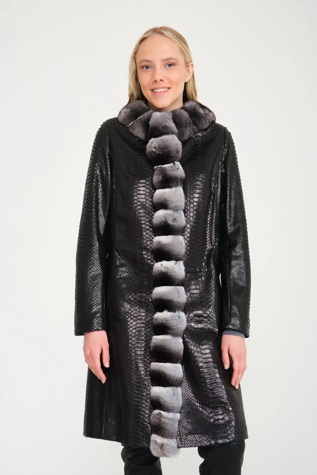 Serpentina Chinchilla Python Coat - Image 5