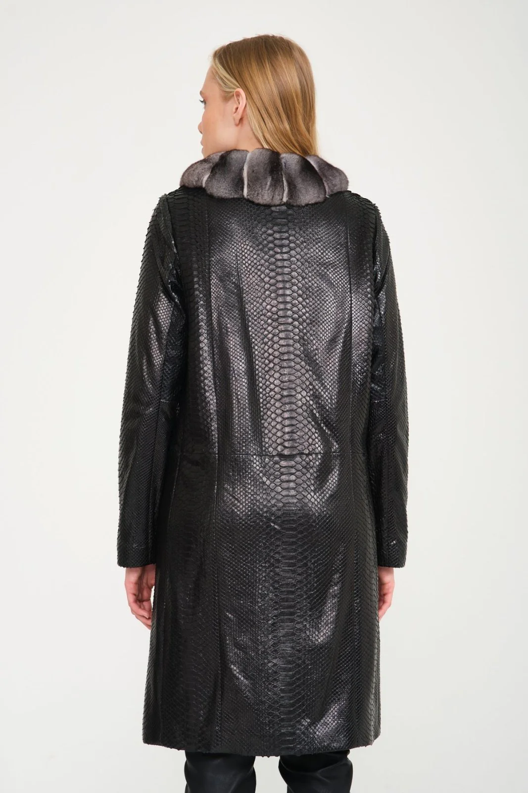 Serpentina Chinchilla Python Coat - Image 8
