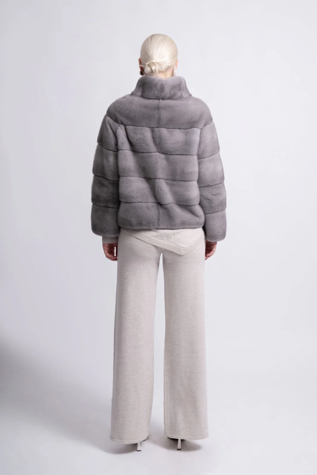 Smoky Pearl Mink Fur Jacket - Image 4