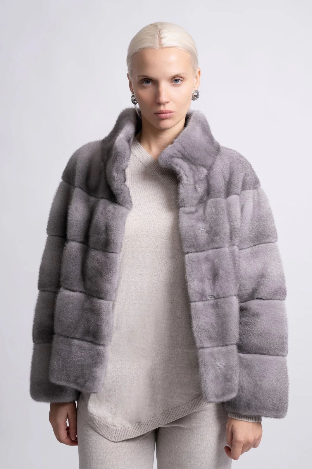 Smoky Pearl Mink Fur Jacket - Image 7