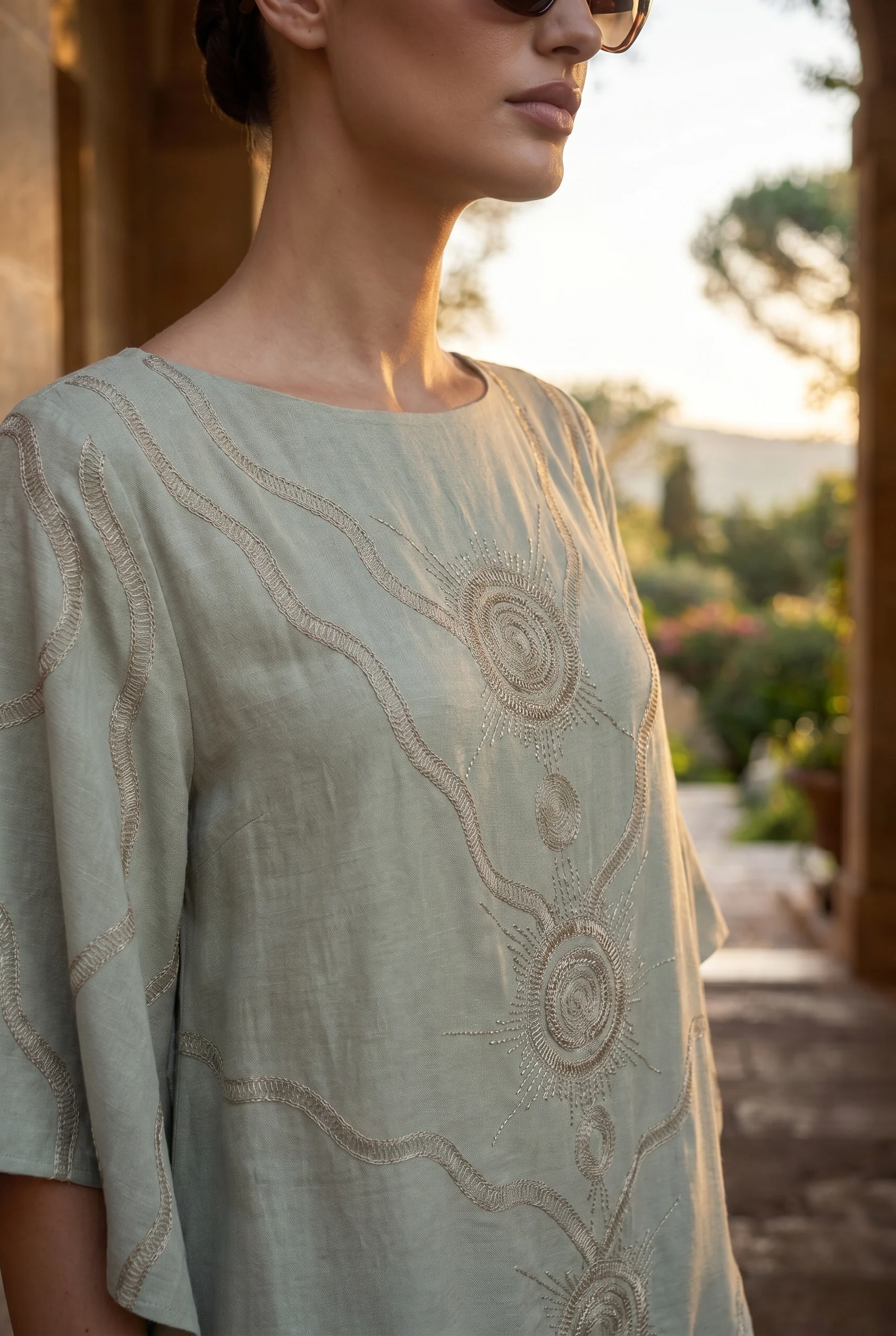 Sorévia Embroidered Draped Kaftan - Image 4