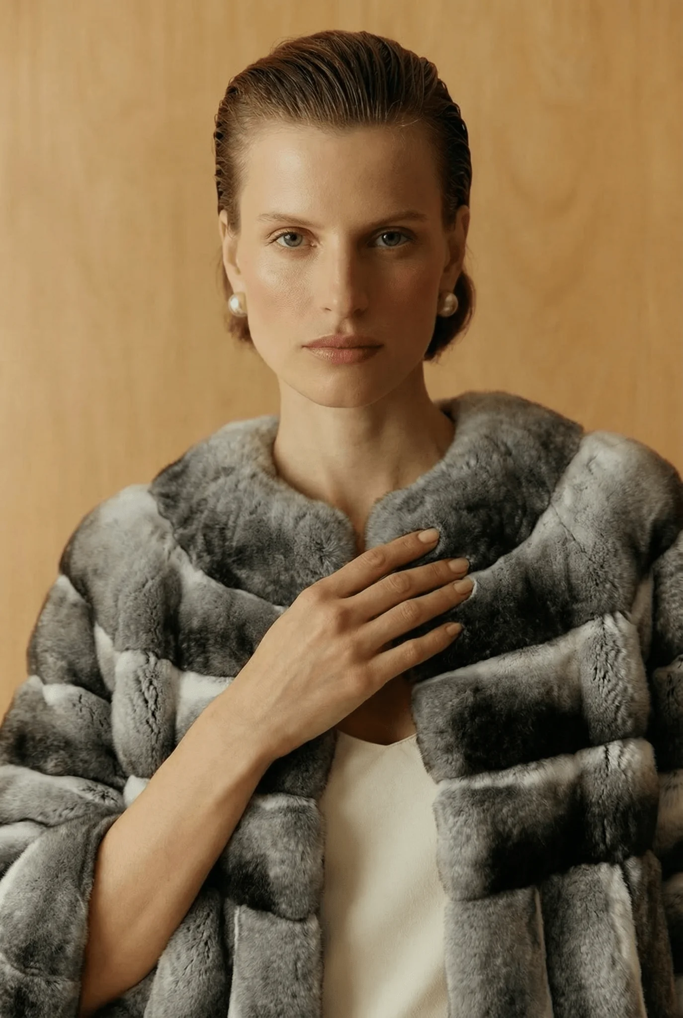Natural Chinchilla Fur Jacket - Image 3