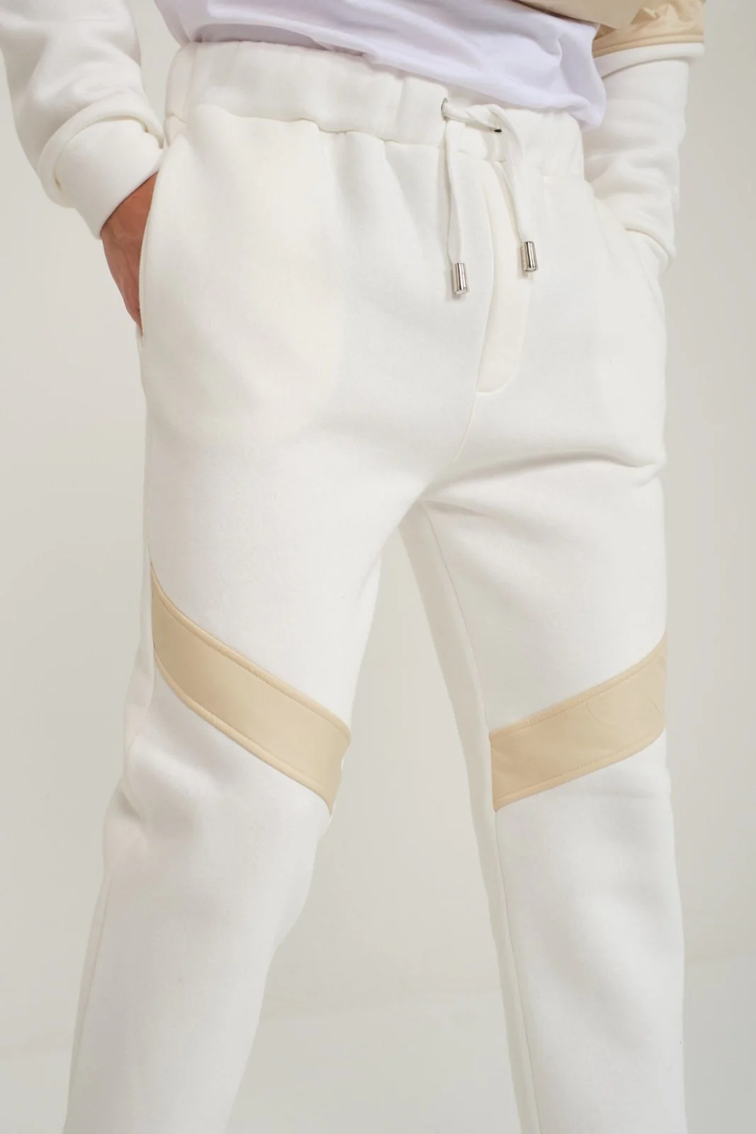 Vaganza Hoodie & Jogger Set - Image 23