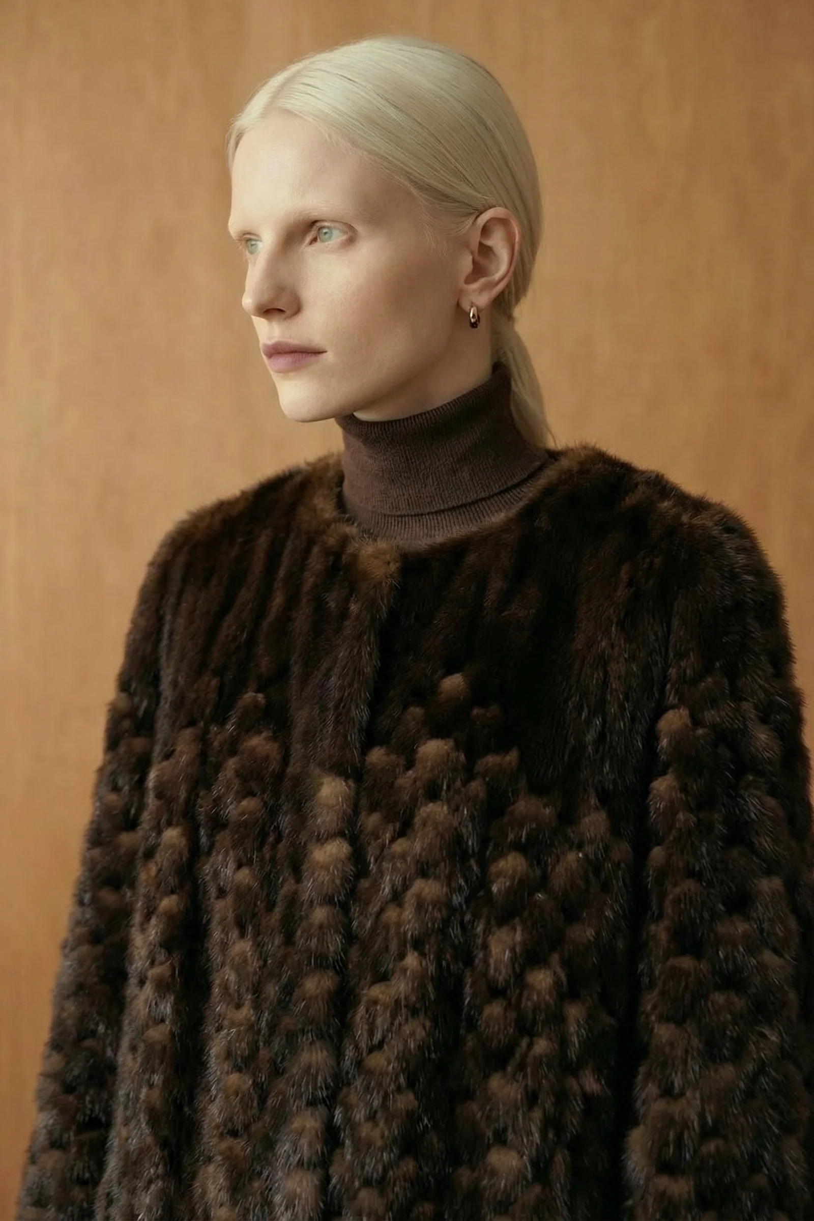 Veloura Mink Coat - Image 11