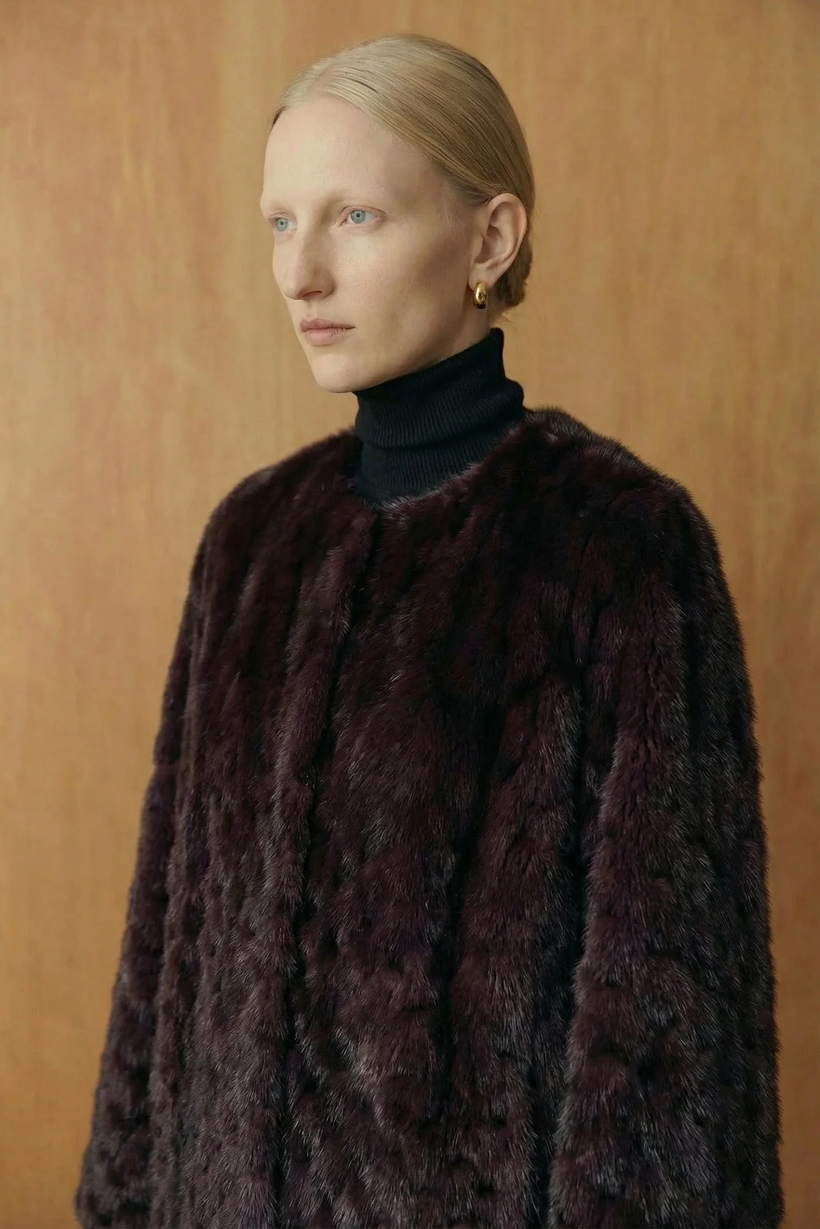 Veloura Mink Coat - Image 3