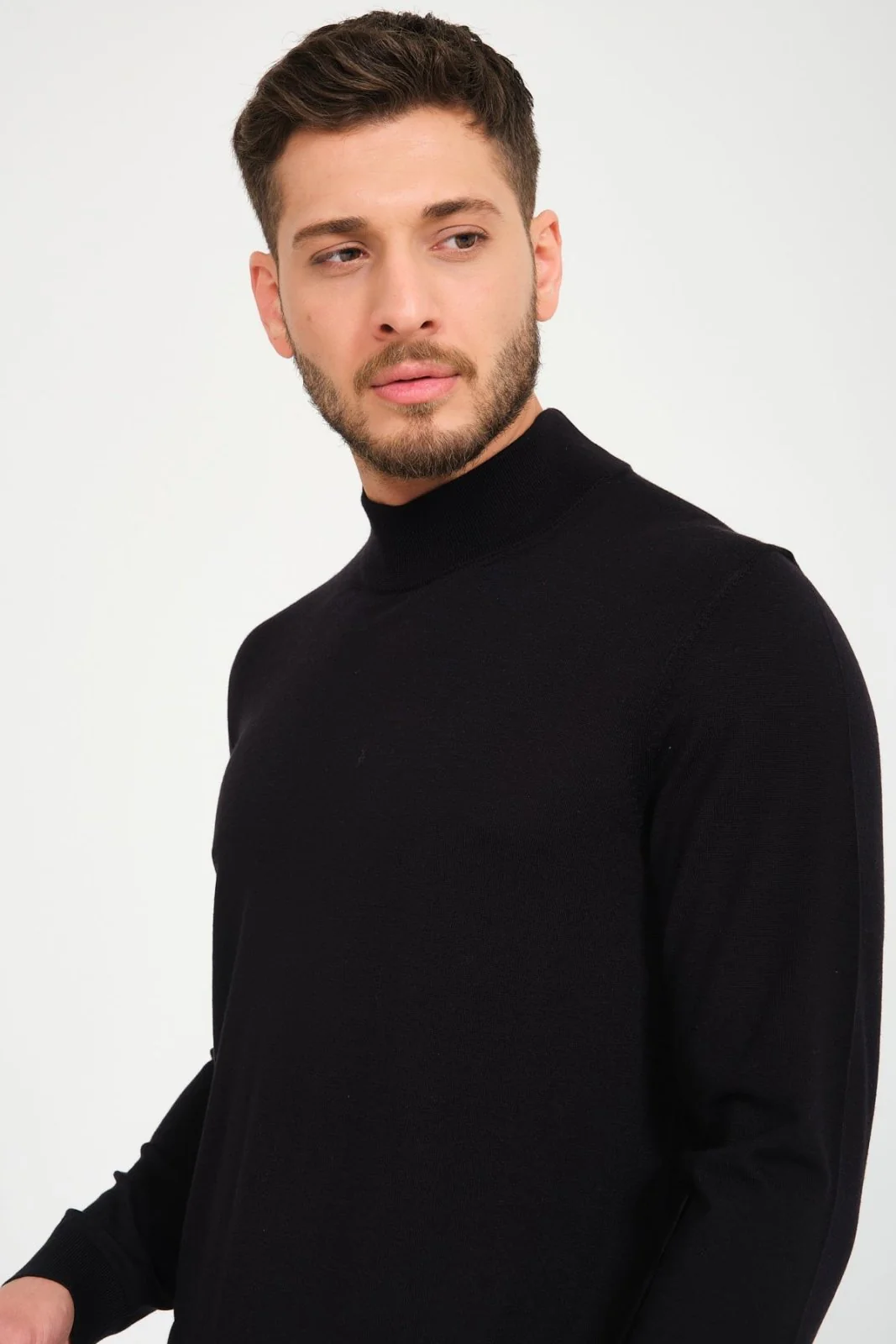 Wool Knit Sweater - Image 11