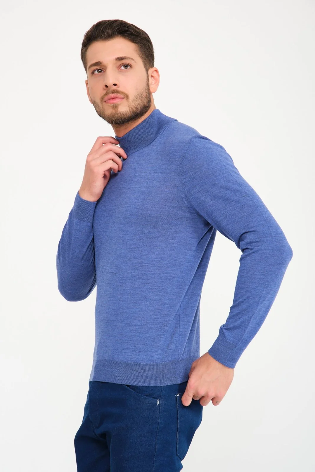 Wool Knit Sweater - Image 32