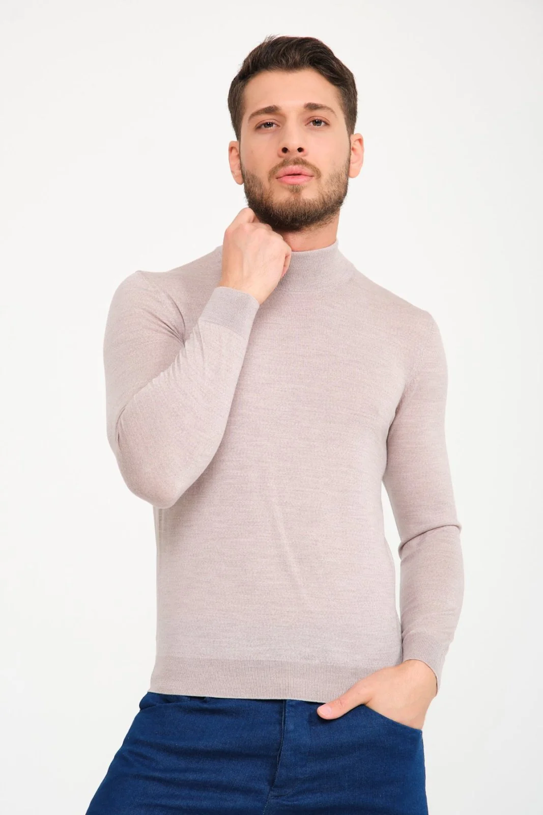 Wool Knit Sweater - Image 38
